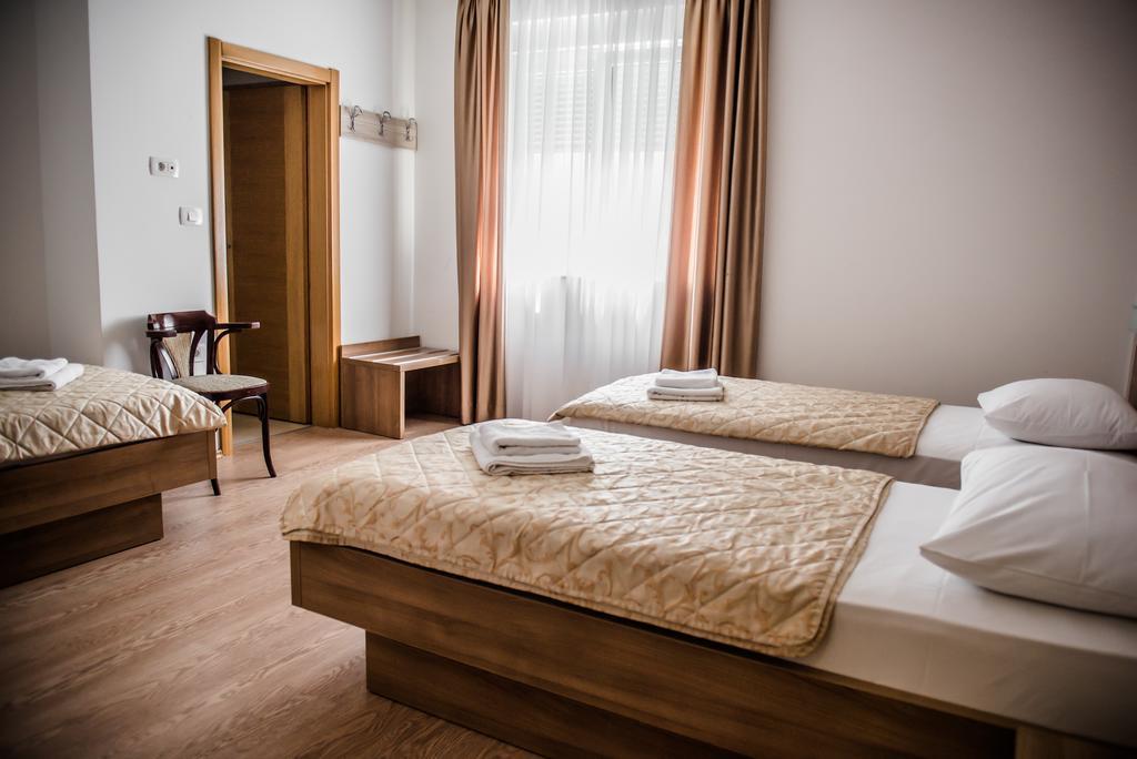Hotel Martin Меджугорье Экстерьер фото