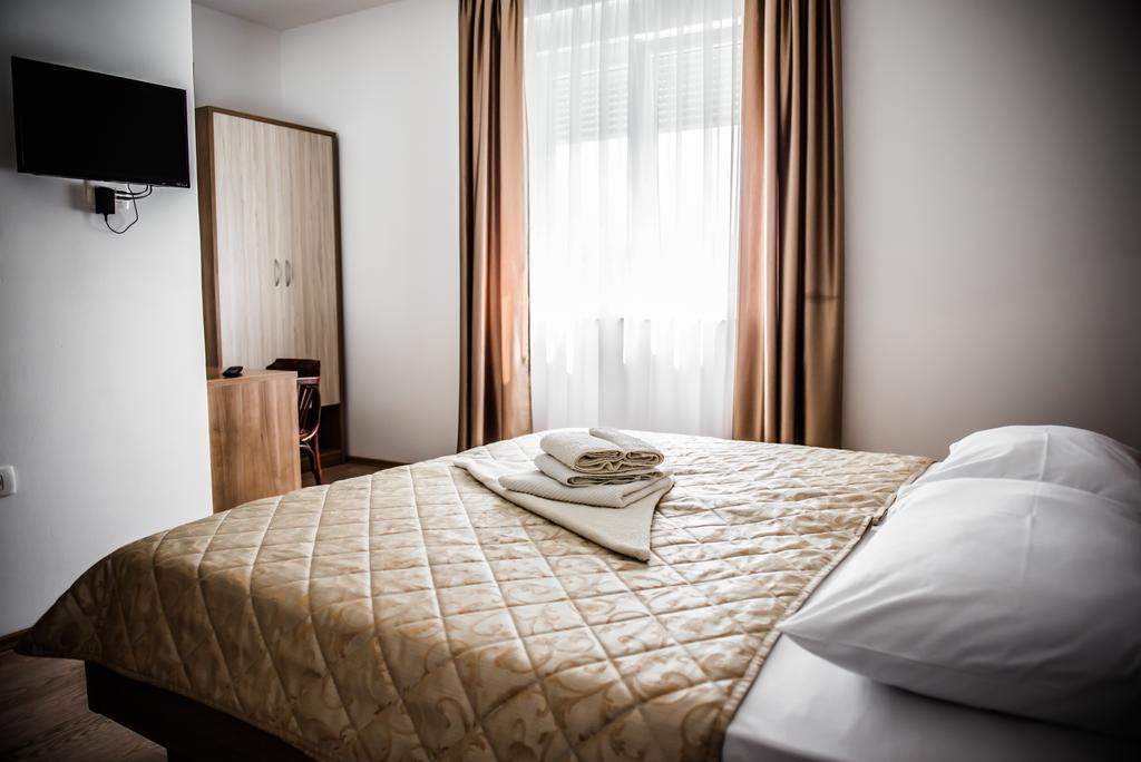 Hotel Martin Меджугорье Экстерьер фото